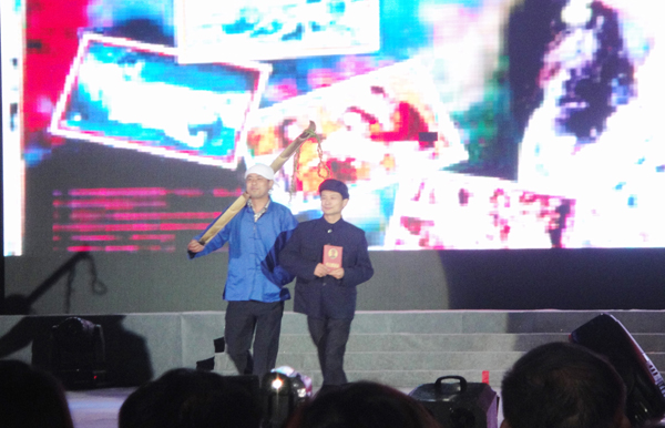 如今仍受青睐的中山装